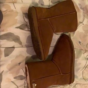 Brown boots